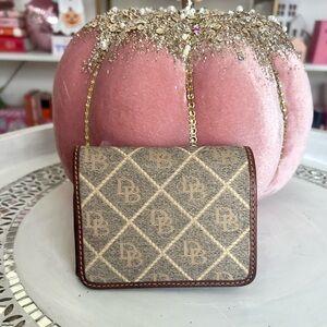 Vintage Dooney & Bourke Signature Trifold Wallet